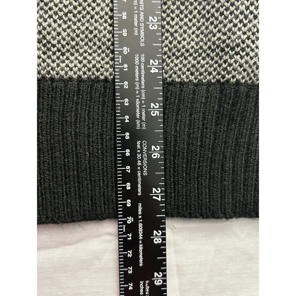 Guinness Mens Grey Black Birds Eye Knit Crewneck Sweater Pullover Medium Logo - Picture 6 of 8